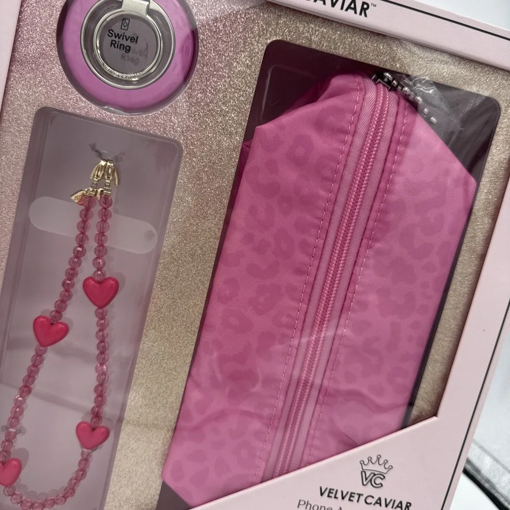 VELVET CAVIAR Phone Accessories Set Hot Pink Leopard Phone Grip Stand Travel Bag